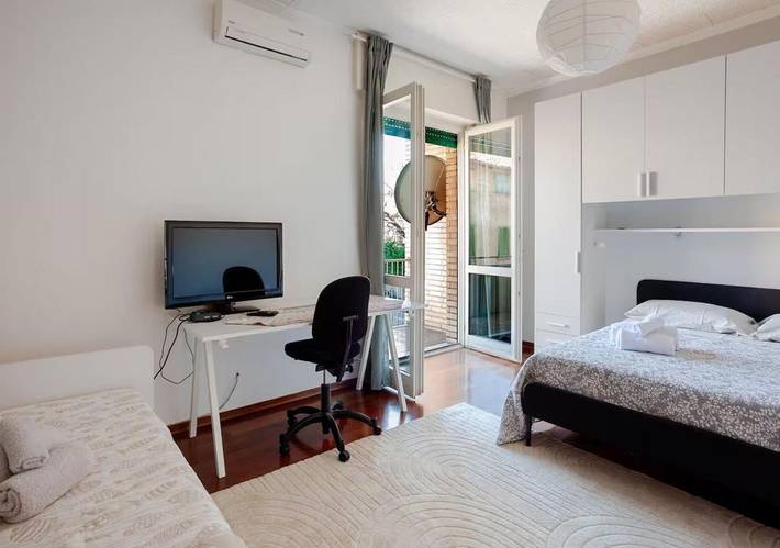 B&b per 3 persone, con Balcone e Terrazza a Castellanza