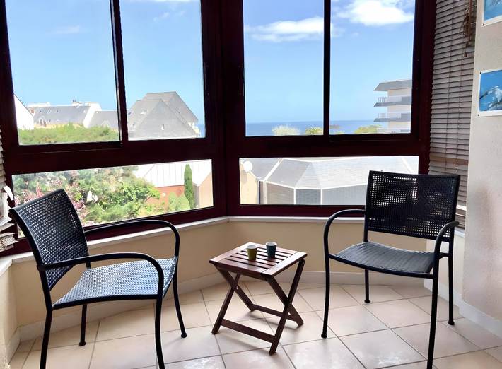 Location de vacances pour 7 personnes, avec Balcon à Perros-Guirec