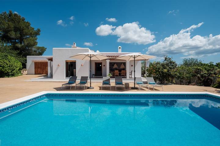 Location de vacances pour 6 personnes, avec jardin, animaux acceptés à Sant Joan de Labritja - 2