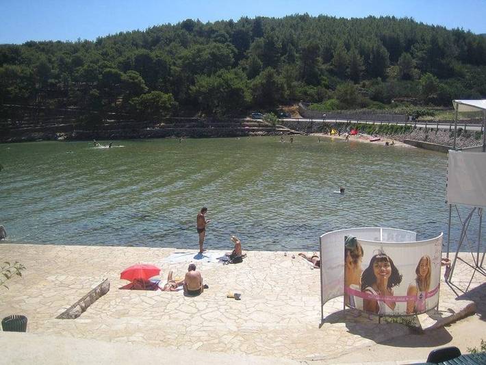 Gîte pour 6 personnes, avec balcon à Jelsa - 3