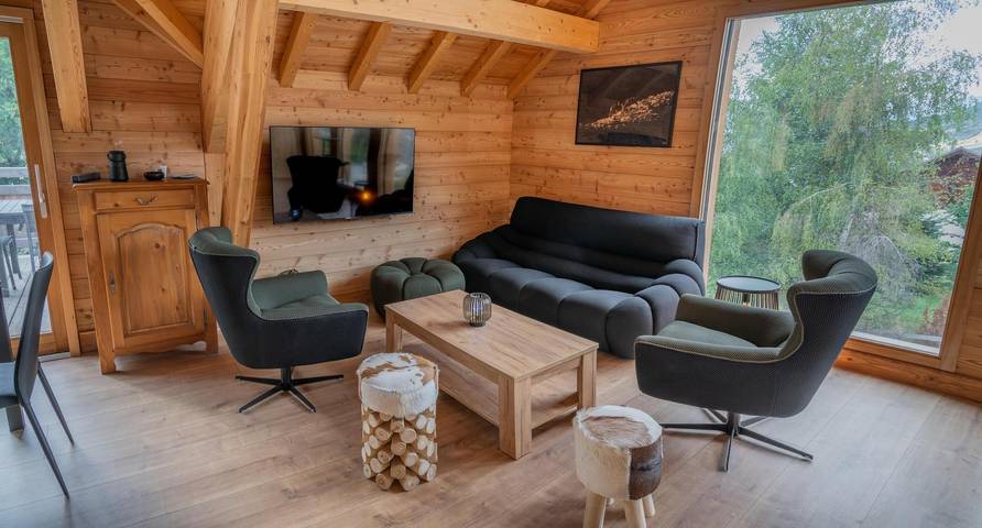 Chalet pour 15 personnes, avec balcon - 1