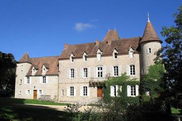 Château pour 24 personnes, avec jardin dans le Lot