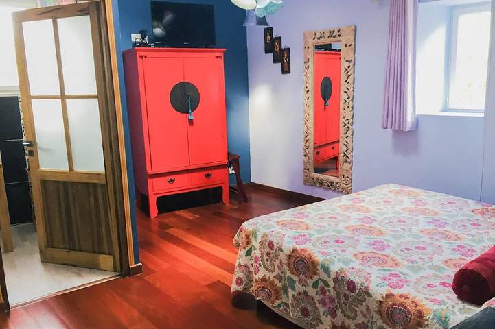 Chambre d’hôte pour 2 personnes, avec sauna et jacuzzi ainsi que jardin et piscine dans le Gard