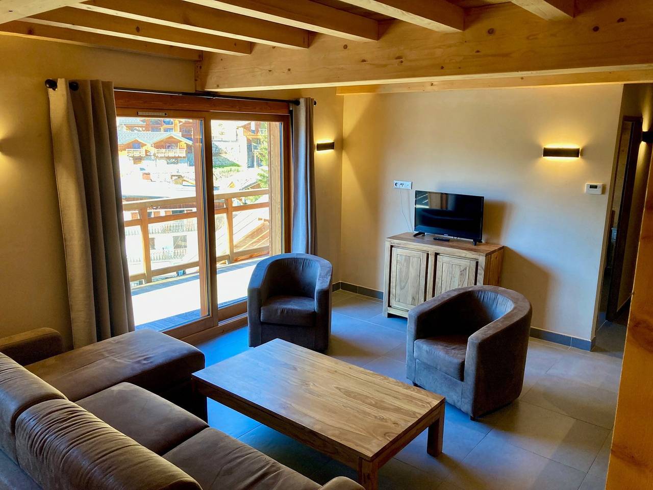 Ganze Wohnung, Helles Duplex für 6 Pers, nahe Pisten, Haustiere erlaubt in Mont-de-Lans, Les Deux Alpes