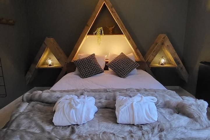 Location de vacances pour 12 personnes, avec jacuzzi ainsi que sauna et terrasse à Niedermorschwihr - 4