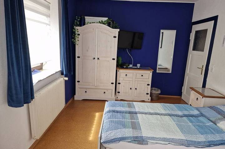 Ganze Wohnung, Kinderfreundliche Ferienwohnung mit familiärem Ambiente in Grettstadt, Fränkisches Weinland