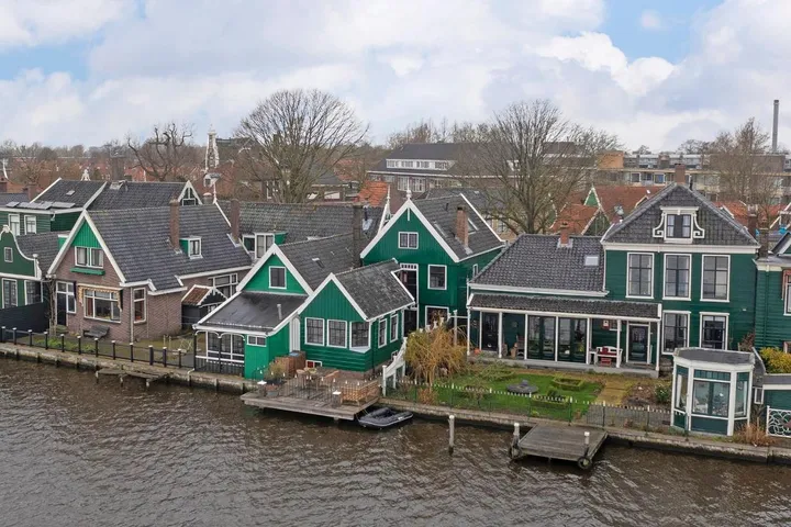 Landhaus für 6 Personen, mit Ausblick und Garten sowie Seeblick - 1