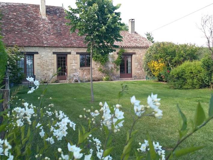 Maison de campagne pour 4 personnes, avec Jardin à Saint-Capraise-de-Lalinde