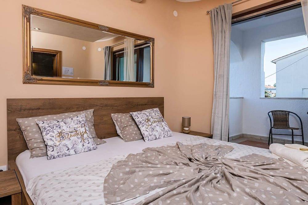 Villa Zorica in Poreč with 7 Bedrooms, Pool, Fireplace in Poreč, Grad Poreč