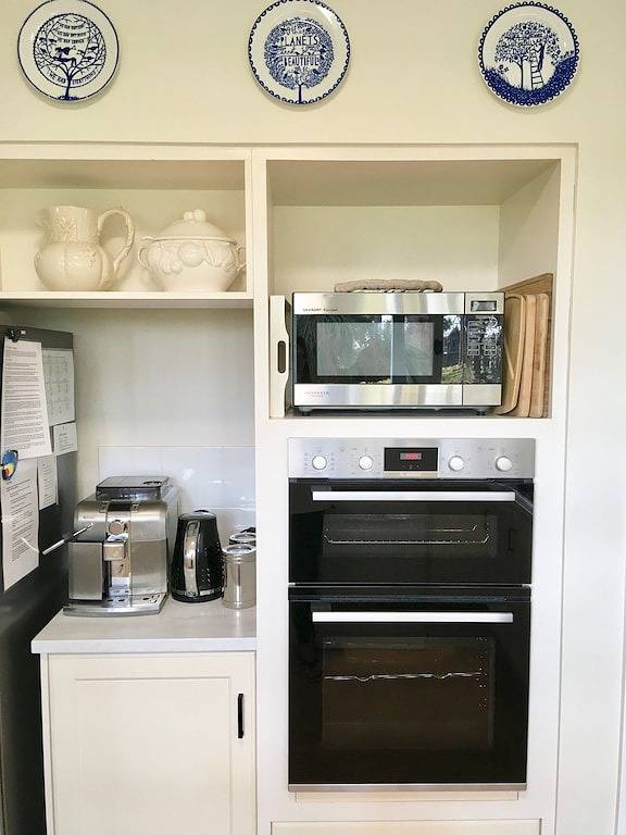 Millhaven - herrliches Landhaus auf 5 Hektar mit Meerblick in Yallingup, Western Australia