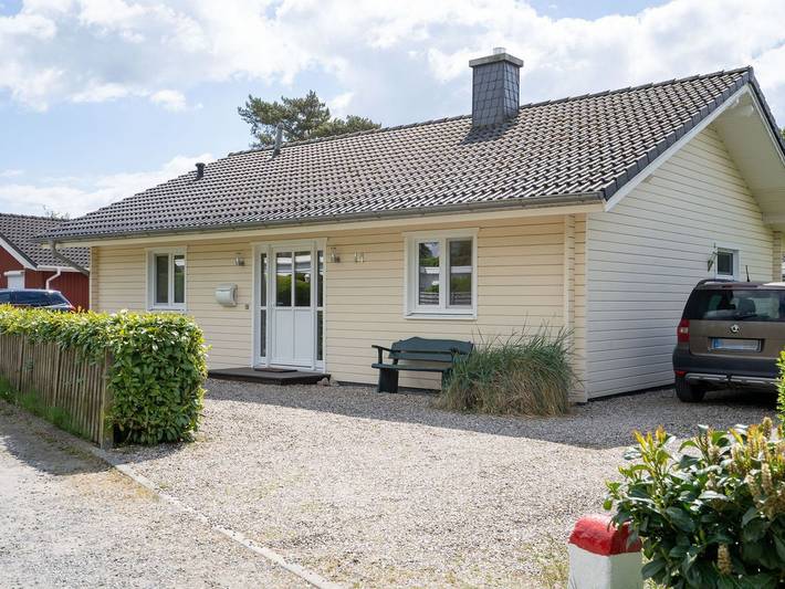 Ferienhaus für 4 Personen, mit Terrasse und Garten sowie Sauna in Timmendorfer Strand