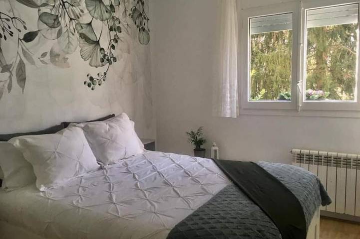 Entire apartment, El Cau de Ribes in Ribes de Freser, Catalan Pyrenees