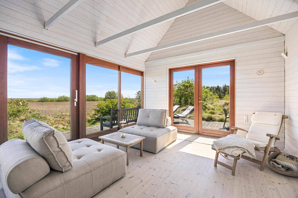 Ruhig gelegenes Ferienhaus mit Panoramablick in Bjerregård in Hvide Sande, Holmsland Klit