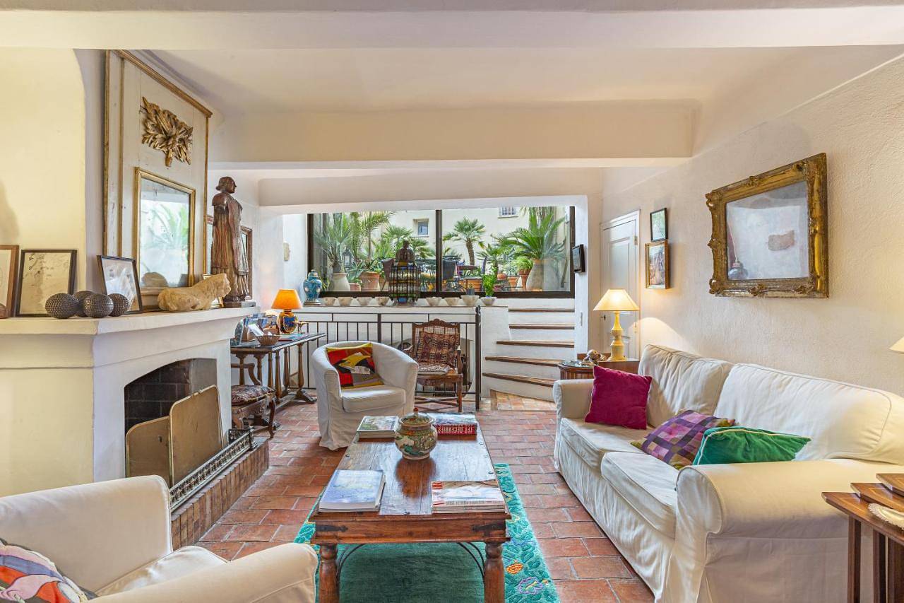 La Maison du Prince in Grimaud, Côte méditerranéenne (France)