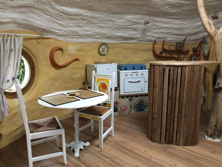 Location de vacances pour 2 personnes, avec jardin ainsi que terrasse et vue à Caudan - 4