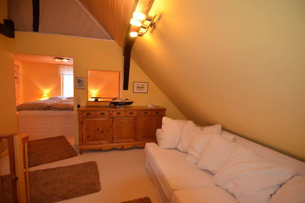 Exklusives Ferienhaus mit Kamin, großer Terrasse und Garten + Wäschepaket gratis in Trent, Rügen