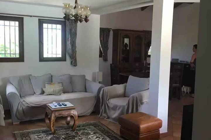 Location de vacances pour 12 personnes, avec jardin et balcon à Laroque-des-Albères
