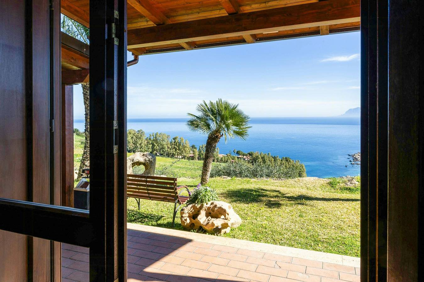 Villa with garden between Scopello and Zingaro in Castellammare del Golfo, Trapani Province