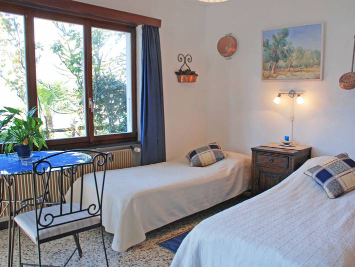 Ferienwohnung für 2 Personen, mit Seeblick und Garten sowie Ausblick und Terrasse in Gambarogno - 3