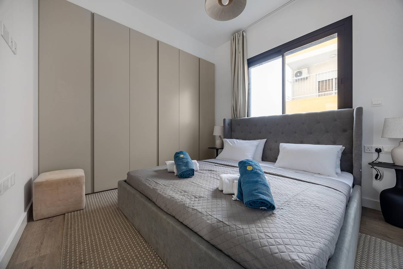 Apartamento entero, 201 Piliou Amplio balcón y piscina compartida en la azotea in Limasol, Chipre Sur