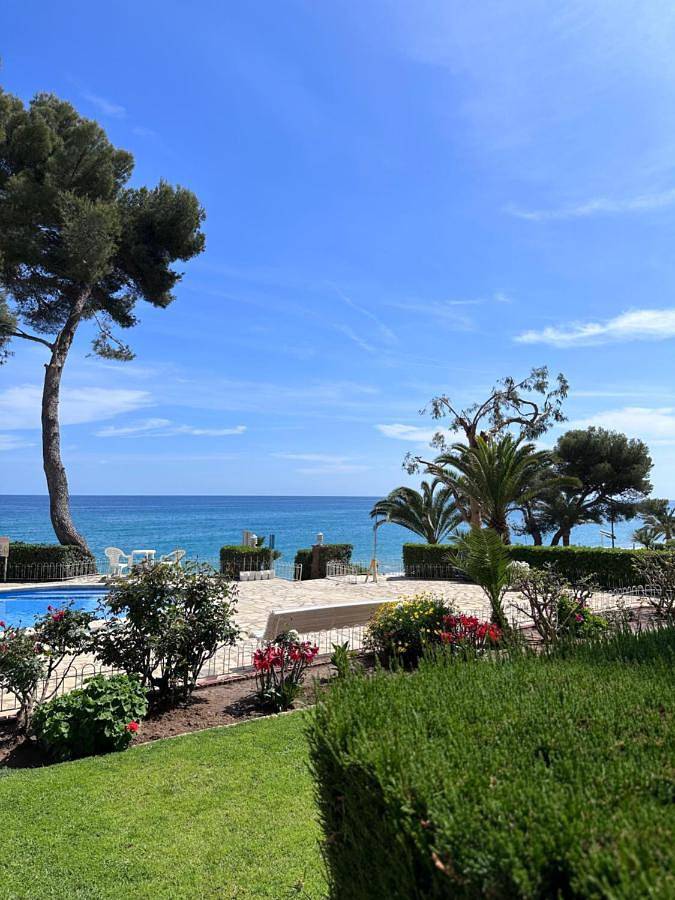 Apartamento de vacaciones para 6 personas, con jardín además de terraza y piscina, Se admiten mascotas - 1