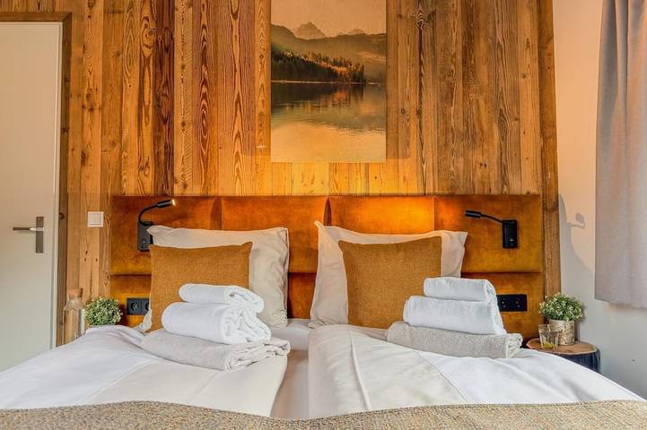Ganze Wohnung, Exklusives Apartment an einem See mit Bergblick in Afritz am See, Villach-Land