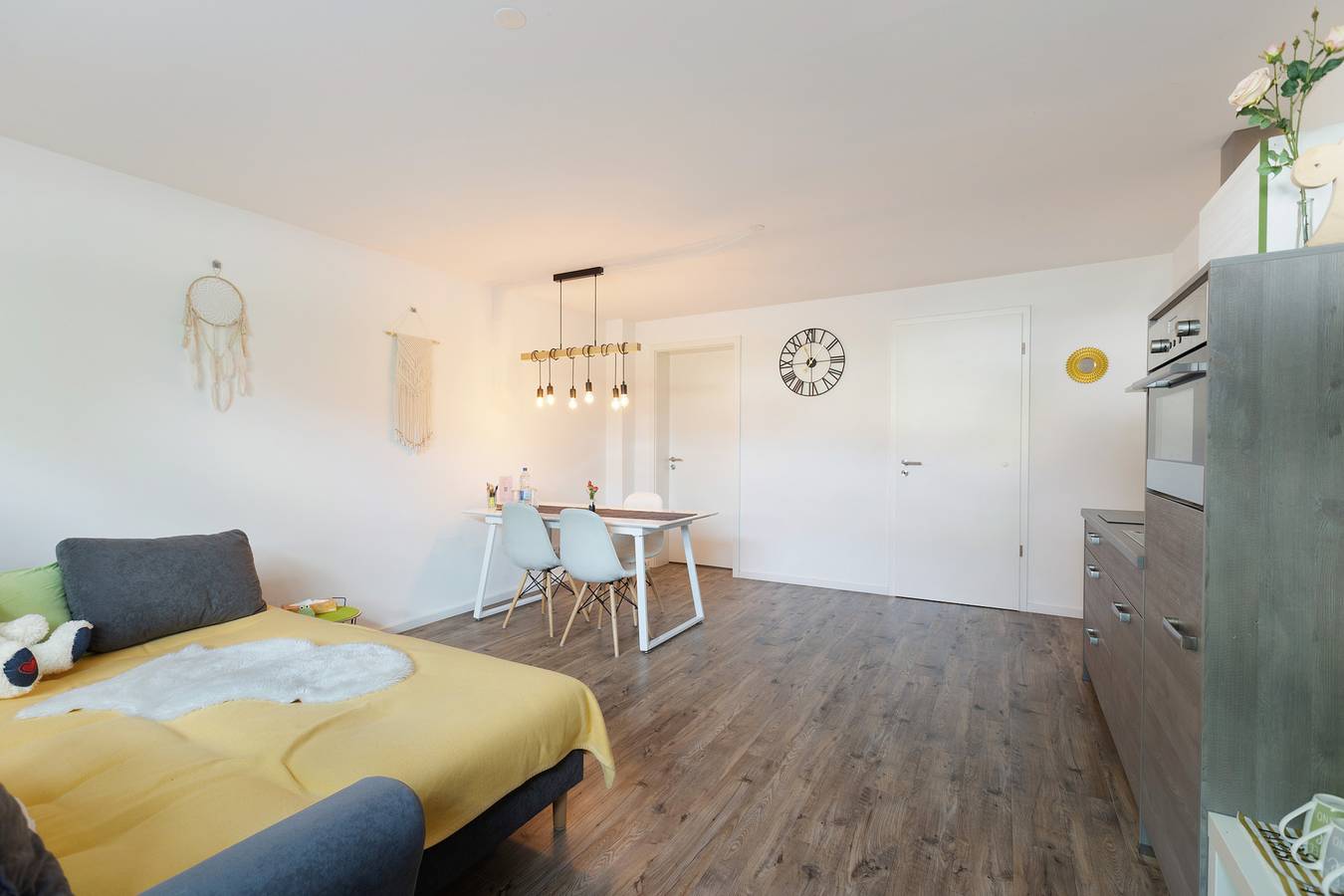 Ganze Wohnung, Ferienwohnung 'Simona' mit Gemeinschaftsgarten und Wi-Fi in Orsingen-Nenzingen, Landkreis Konstanz