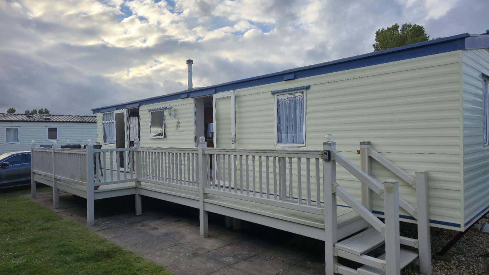 Sunnyside41, caravan - 8 sleeps in Skegness, Lincolnshire