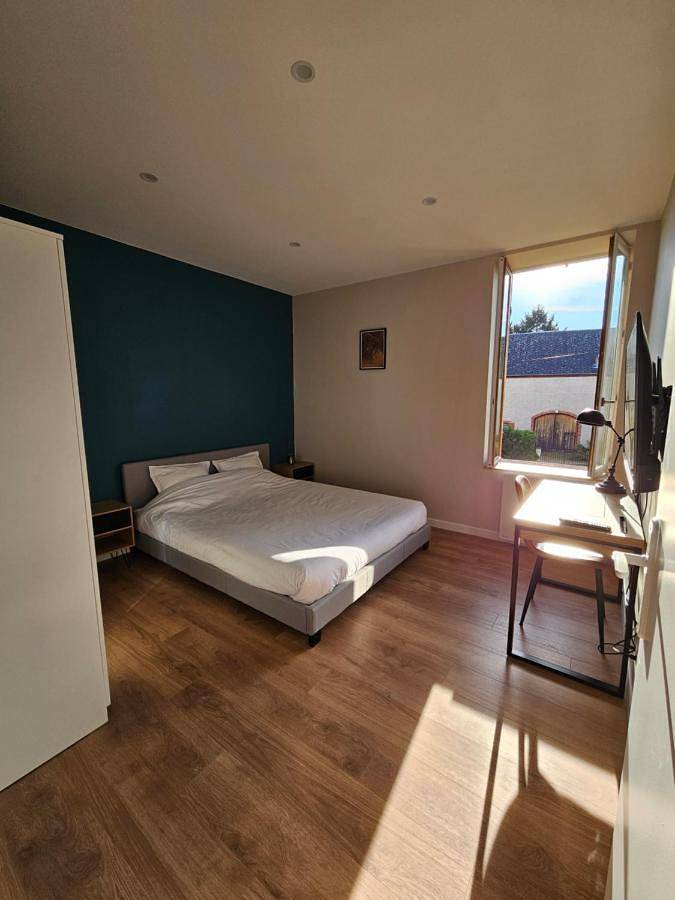 Appartement entier, Appartement Le 96 in Lurcy-Lévis, Allier