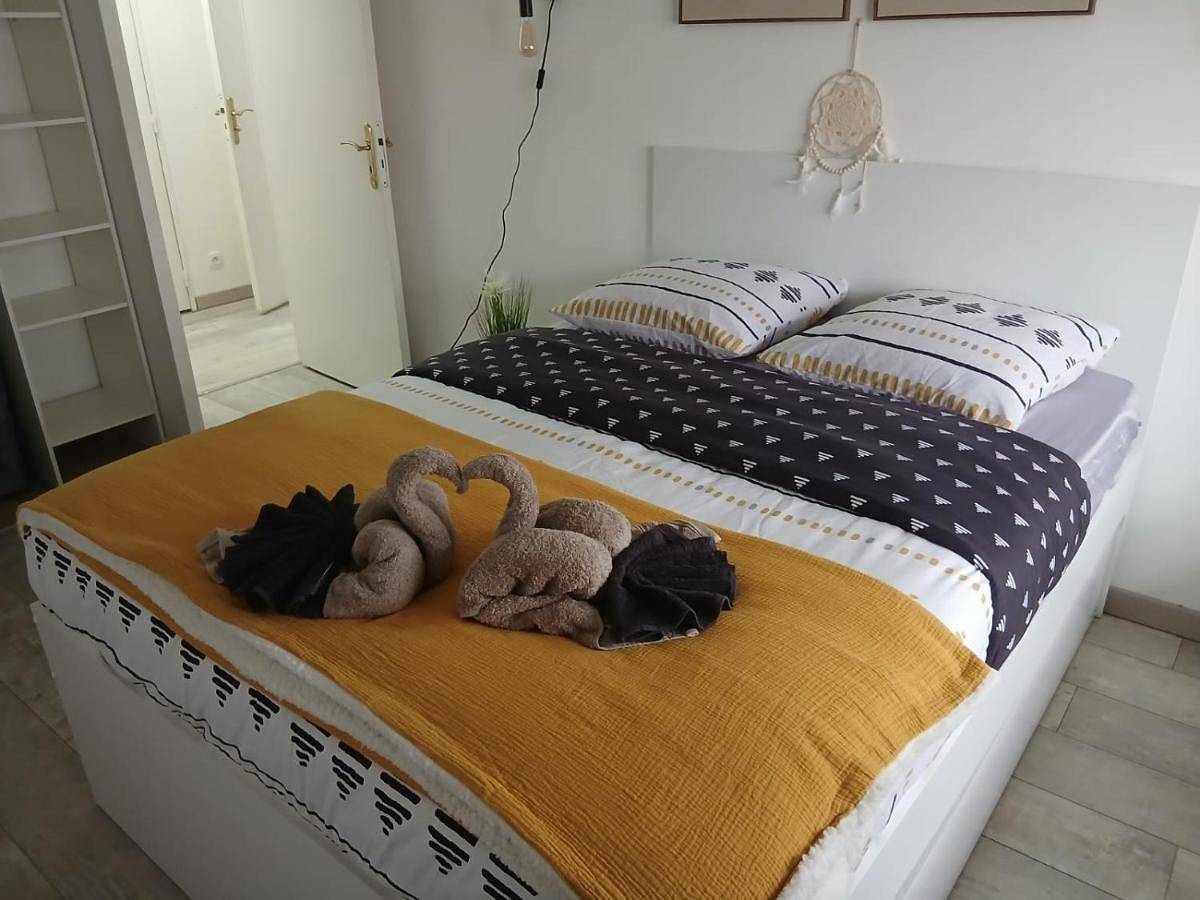 Appartement entier, Two-Bedroom Apartment in Mantes-la-Jolie, Yvelines