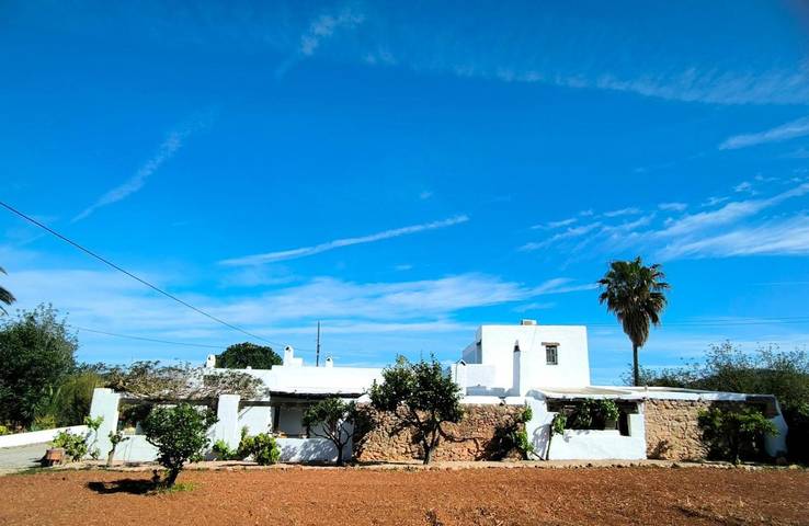 Casa rural para 8 personas, con Balcón y Terraza además de Jardín y Piscina en San Miguel de Balansat - 2