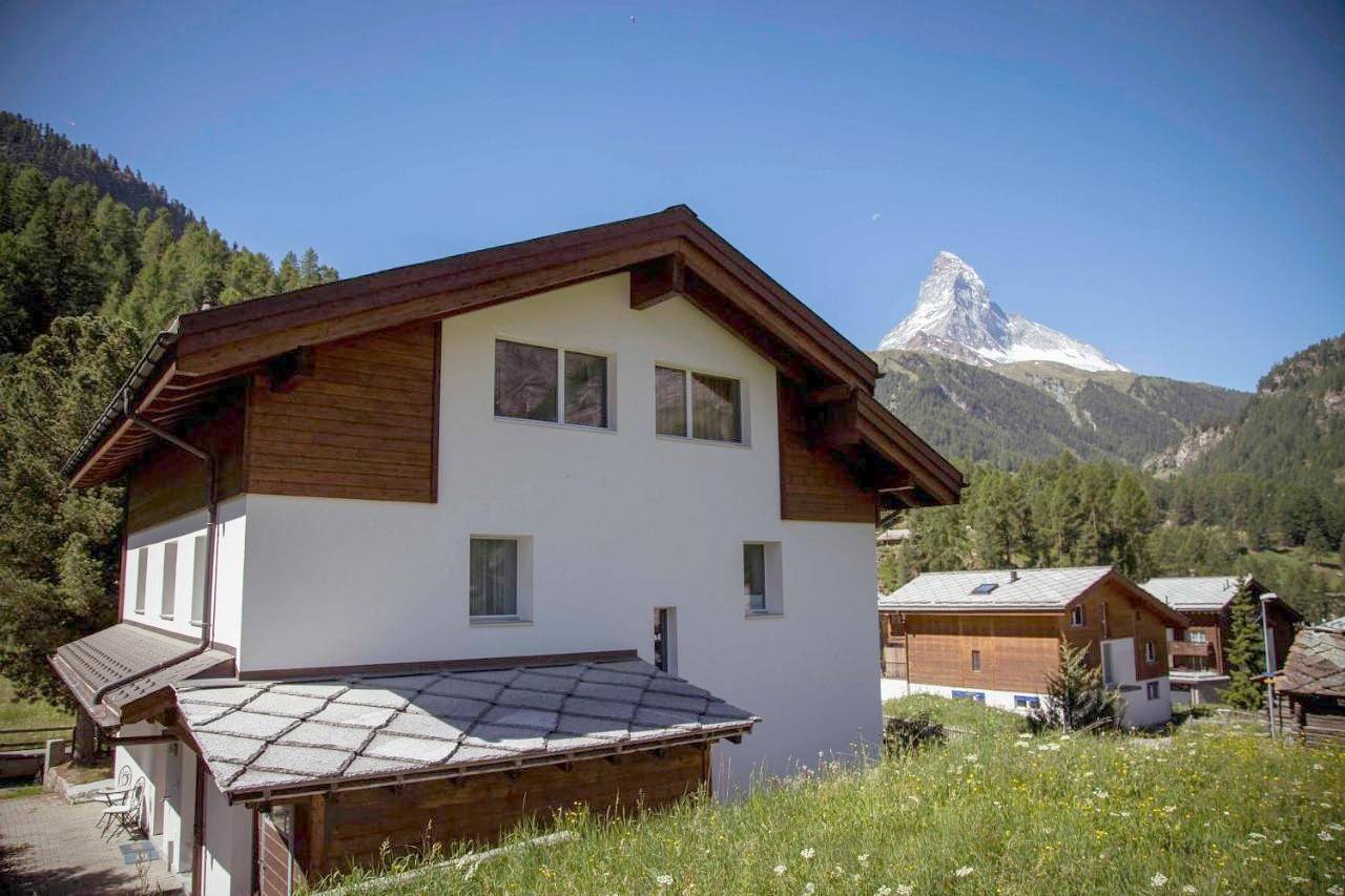 Six-Bedroom Chalet in Zermatt, Walliser Alpen