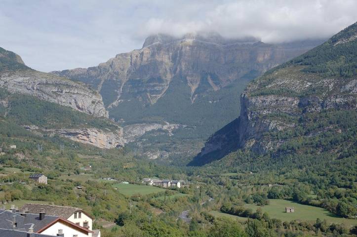 Apartamento para 4 personas, con Balcón y Vistas en Parque nacional de Ordesa y Monte Perdido