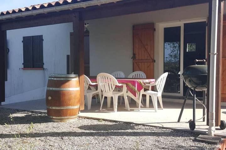 Location de vacances pour 5 personnes, avec Terrasse ainsi que Jardin et Vue à Catus - 2