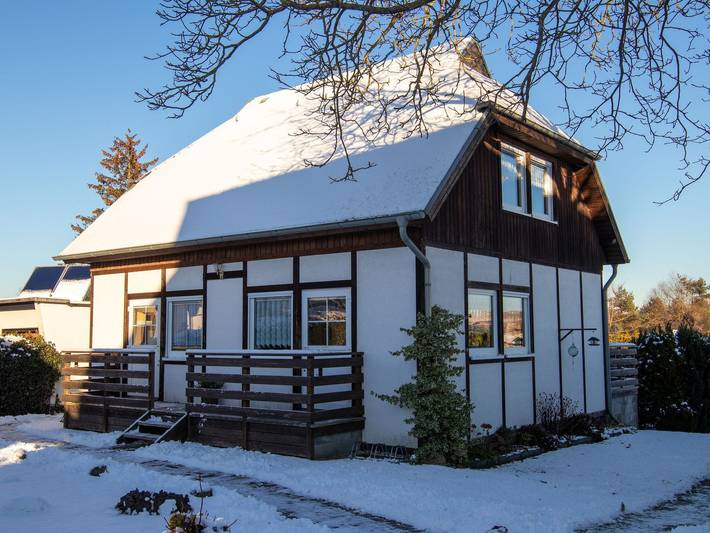 Ferienwohnung für 7 Personen, mit Garten und Seeblick sowie Terrasse, kinderfreundlich in Freest - 4