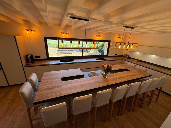 Location de vacances pour 12 personnes, avec piscine ainsi que jardin et vue, animaux acceptés à Monbazillac - 3