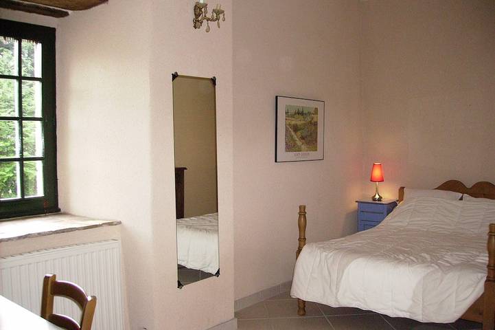 Gîte pour 6 personnes, avec jardin à Saint-Quay-Perros - 3