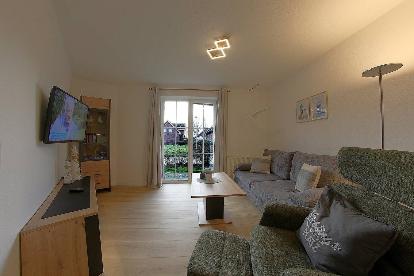 Ganze Ferienwohnung, -01 Haus Sonnenstrahl in Dorum-Neufeld, Samtgemeinde Land Wursten