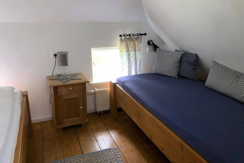 Ferienhof in Alleinlage mit traumhaftem Garten & Sauna – ideal für Familien in Kotzenbüll, Eiderstedt