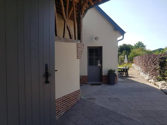 Location de vacances pour 4 personnes, avec Jacuzzi et Terrasse ainsi que Jardin et Vue à Bouillancourt-en-Séry
