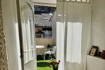Gîte pour 3 personnes, avec jacuzzi et terrasse, animaux acceptés dans Office De Tourisme Alpilles En Provence