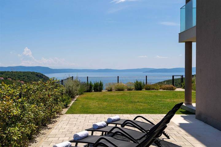 Apartamento de vacaciones para 4 personas, con vistas al mar y jardín - 1