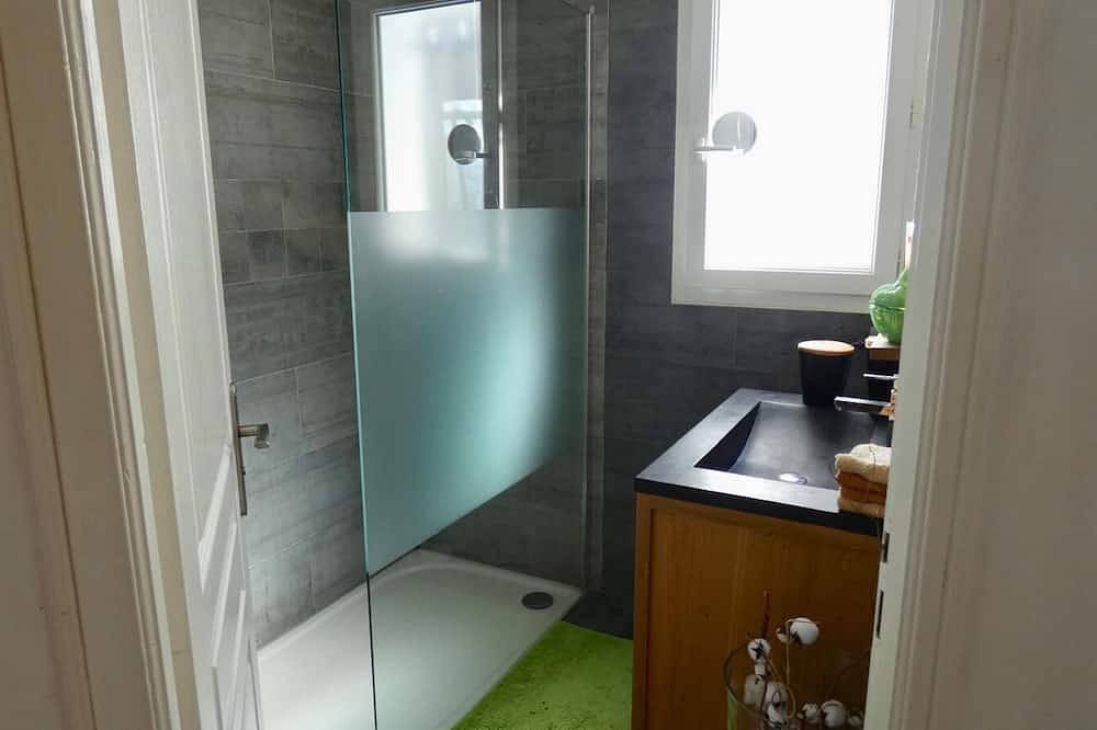 Single-storey house with swimming pool 10 minutes from the beach in Villeneuve-lès-Maguelone, Côte d'Améthyste
