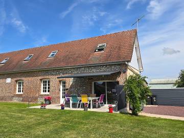 Gîte pour 6 personnes, avec terrasse et jardin à Bracquemont