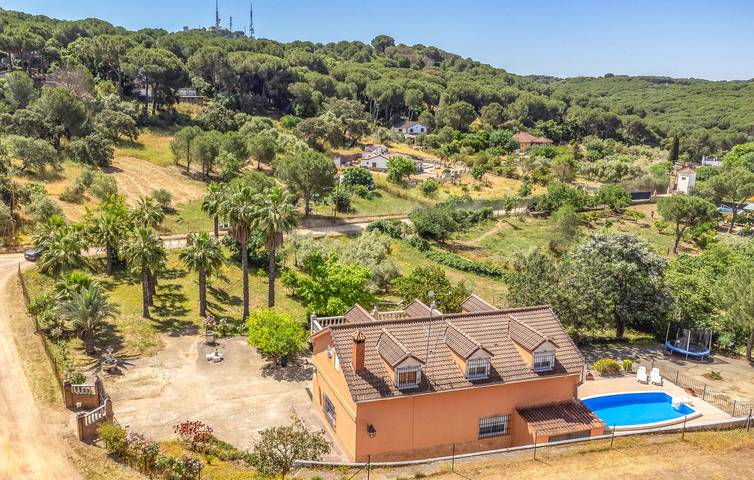 Casa vacanza per 14 persone, con terrazza e giardino, con animali domestici - 1