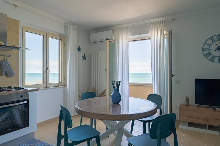 Holiday apartment for 4 people, with balcony and garden - 1