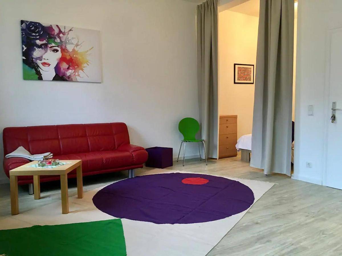 Geheel appartement, Studio-Apartment in Ratingen, Kreis Mettmann