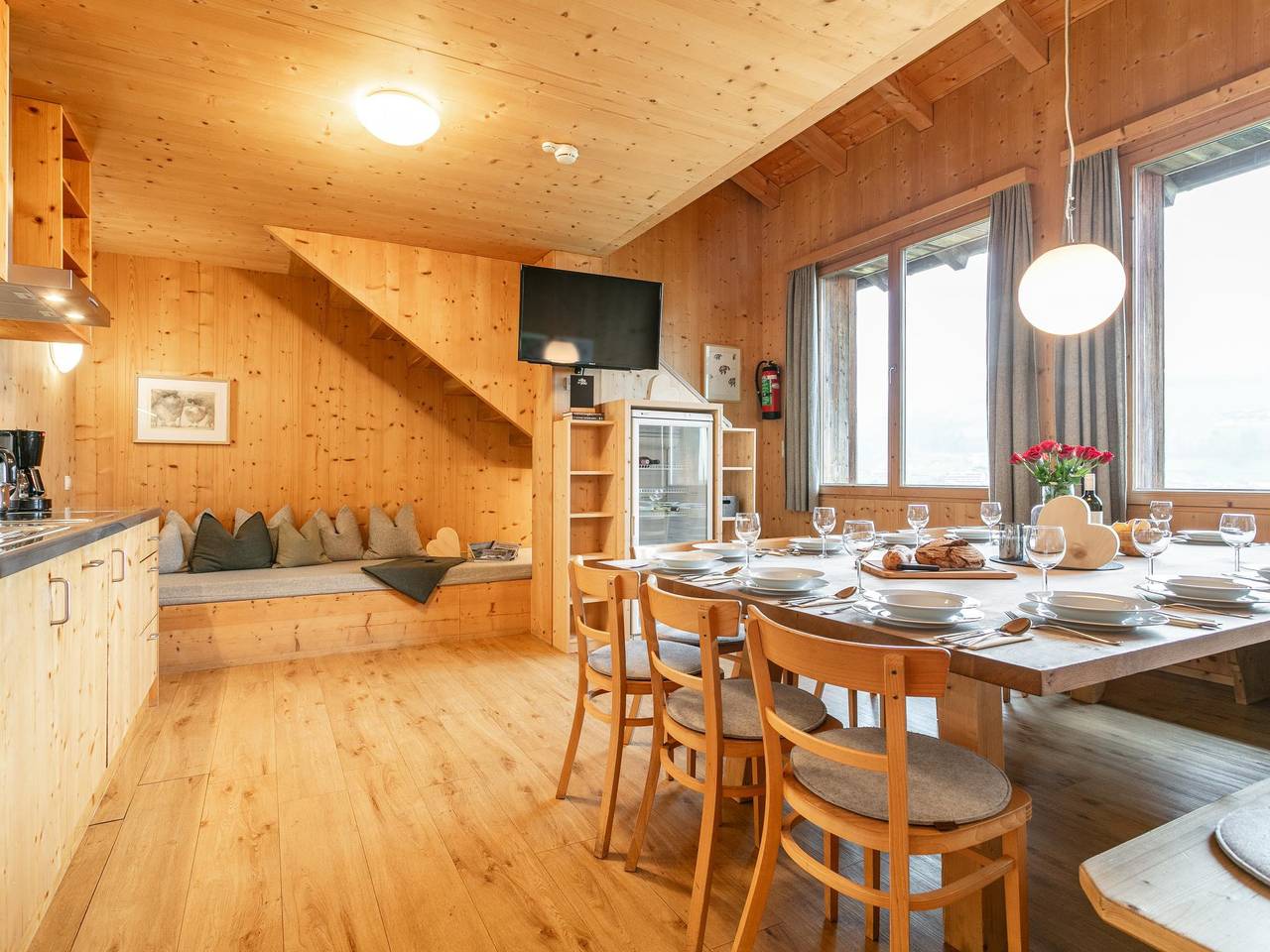 Ganze Wohnung, Traumhafte Ferienwohnung mit Sauna nahe Mayrhofen in Ramsau im Zillertal, Zillertaler Alpen