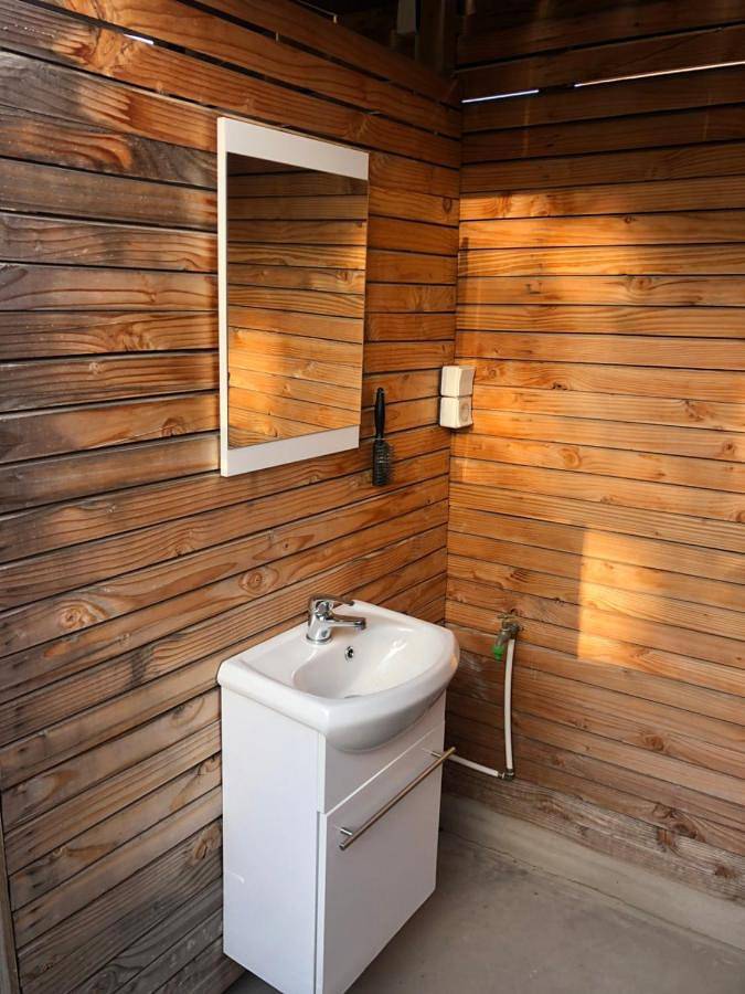 Tente pour 2 personnes, avec piscine ainsi que jardin et vue, animaux acceptés dans le Gard - 4