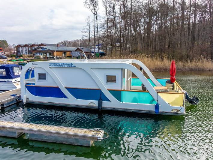 Hausboot für 2 Personen, mit Terrasse, mit Haustier in Mecklenburg-Vorpommern - 4